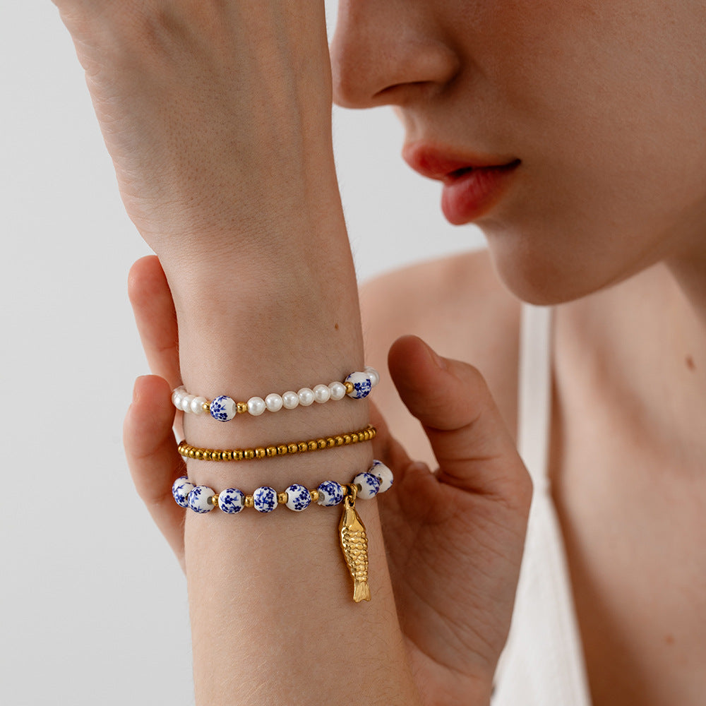 Stainless steel carp pendant, blue and white porcelain beads, pearl bracelet, plated with 18K gold, exquisite vintage hand jewelry